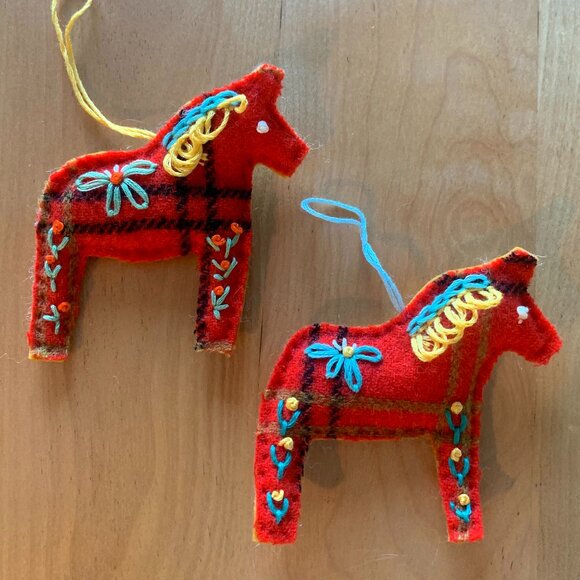 DALA HORSE Hand Embroidered Ornaments. NEW (Lot 11) - Picture 2 of 4